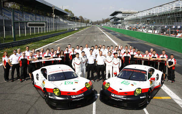 PorscheGT Team