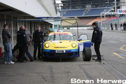 land_motorsport_hhr_2008_3